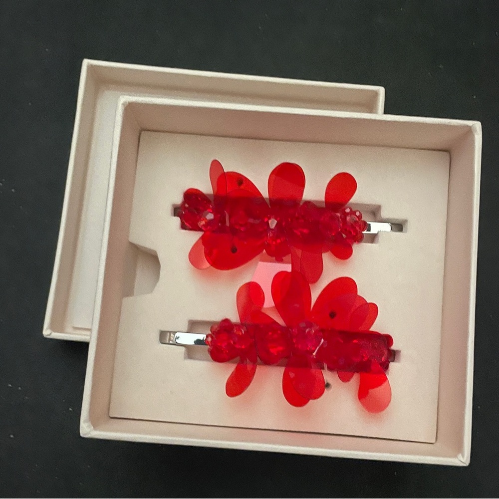 Simone Rocha x H&M red hairpins